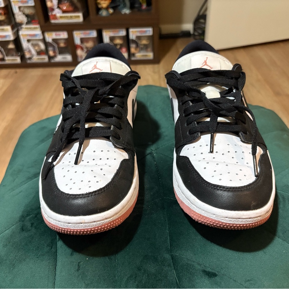 Nike Air Jordan 1 Black and White with pink Sole - comes with original box